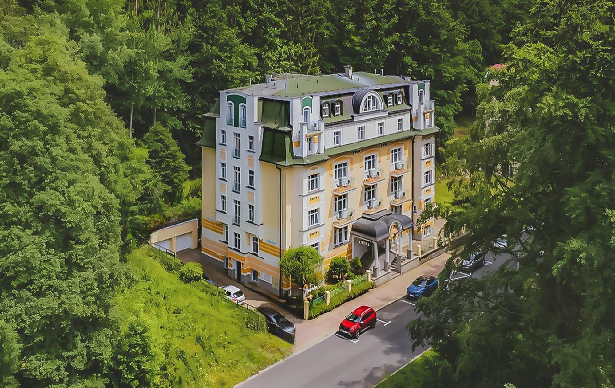 Spa & Wellness Hotel Silva Mariánské Lázně Εξωτερικό φωτογραφία